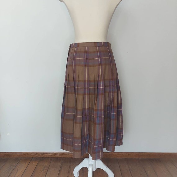 1970s Impromptu wool pleated tartan skirt in brow… - image 4