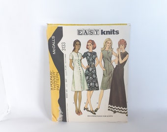 1972 dress sewing pattern,  size 10 - McCall's Easy Knits 3133