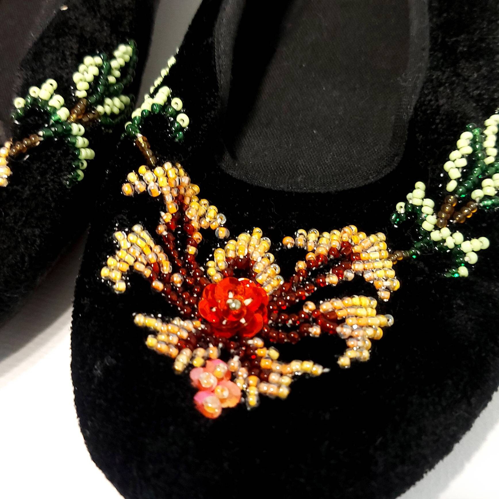 Black velvet beaded Chinese slippers size 38 US 8 vintage Etsy