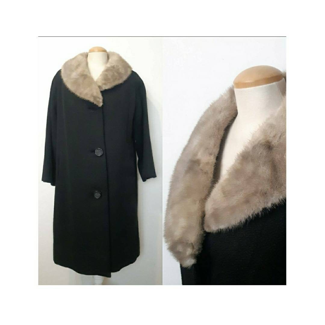 boucle swing coat