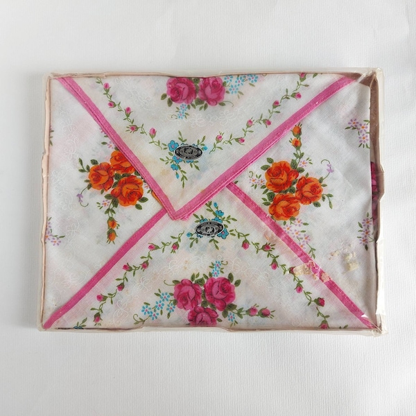 Mid century - set of vintage floral cotton handkerchiefs - New in Box/NOS