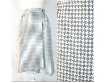 1960s grey and white houndstooth wool wrap skirt - size XS or US 0