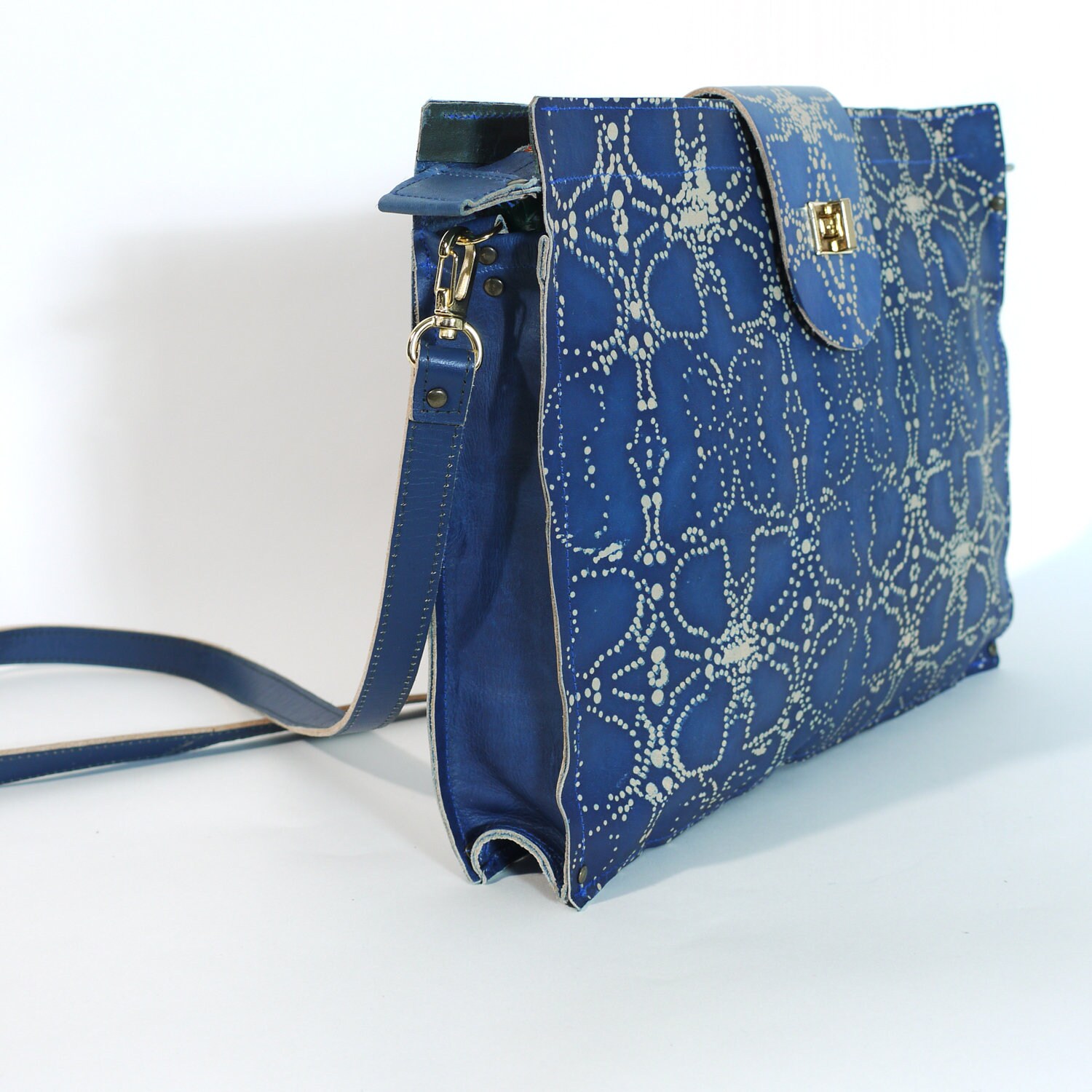 Oversize Shoulder INDIGO BAG. Natural Indigo Dyed. Clutch With Etsy