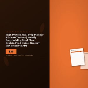 Könnte beinhalten: Ein digitales Dokument mit dem Titel High Protein Meal Prep Planner & Macro Tracker | Weekly Bodybuilding Meal Plan, Protein Food Guide, Grocery List Printable PDF, dargestellt auf einem dunkelbraunen und orangen Hintergrund mit zwei weißen Papierblättern.