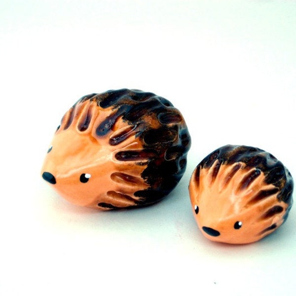 Hedgehog Pair, Mama and Baby, Miniature Clay Sculpture, OOAK