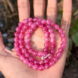 8 mm rosa turmalinhalsband, naturlig slät rund pärlchoker, läckert rosa ädelstenssmycke, minimalistisk romantisk present till henne, alla hjärtans dag