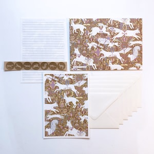 Set per scrivere lettere: trifoglio e tuono