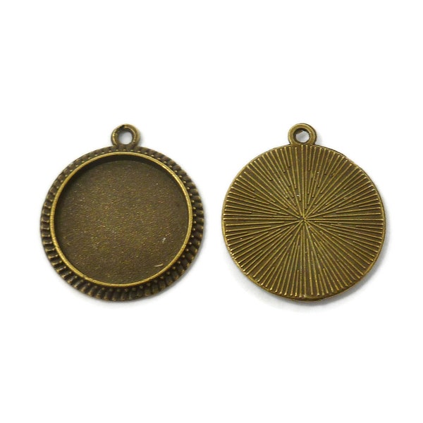 Antique Bronze Bezel Cup - 16mm Tray - Cabochon Setting - Starburst - Blank - Fits 16mm cabochons - 50 25 10 5 pcs - photo art pendant