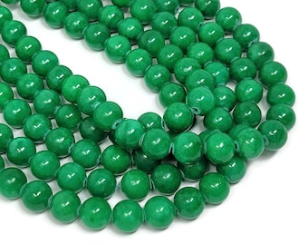 Grass Green Mountain Jade 10.5mm Round Bead - 39 beads - Whole Strand - Mashan jade - green candy jade - green dyed marble