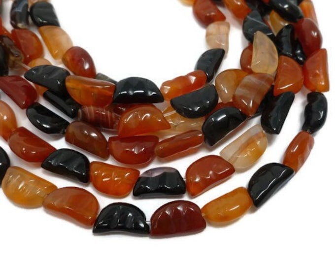 Red and Black Agate Carved Half Moon Bead - Half Strand - 18 beads - 12mm by 7mm - rust orange mix - half circle - pot sticker shape