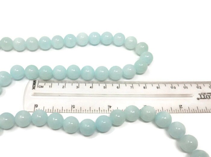 Ocean Blue Jade 10.5mm Round Bead 39 beads Full Strand Light Blue