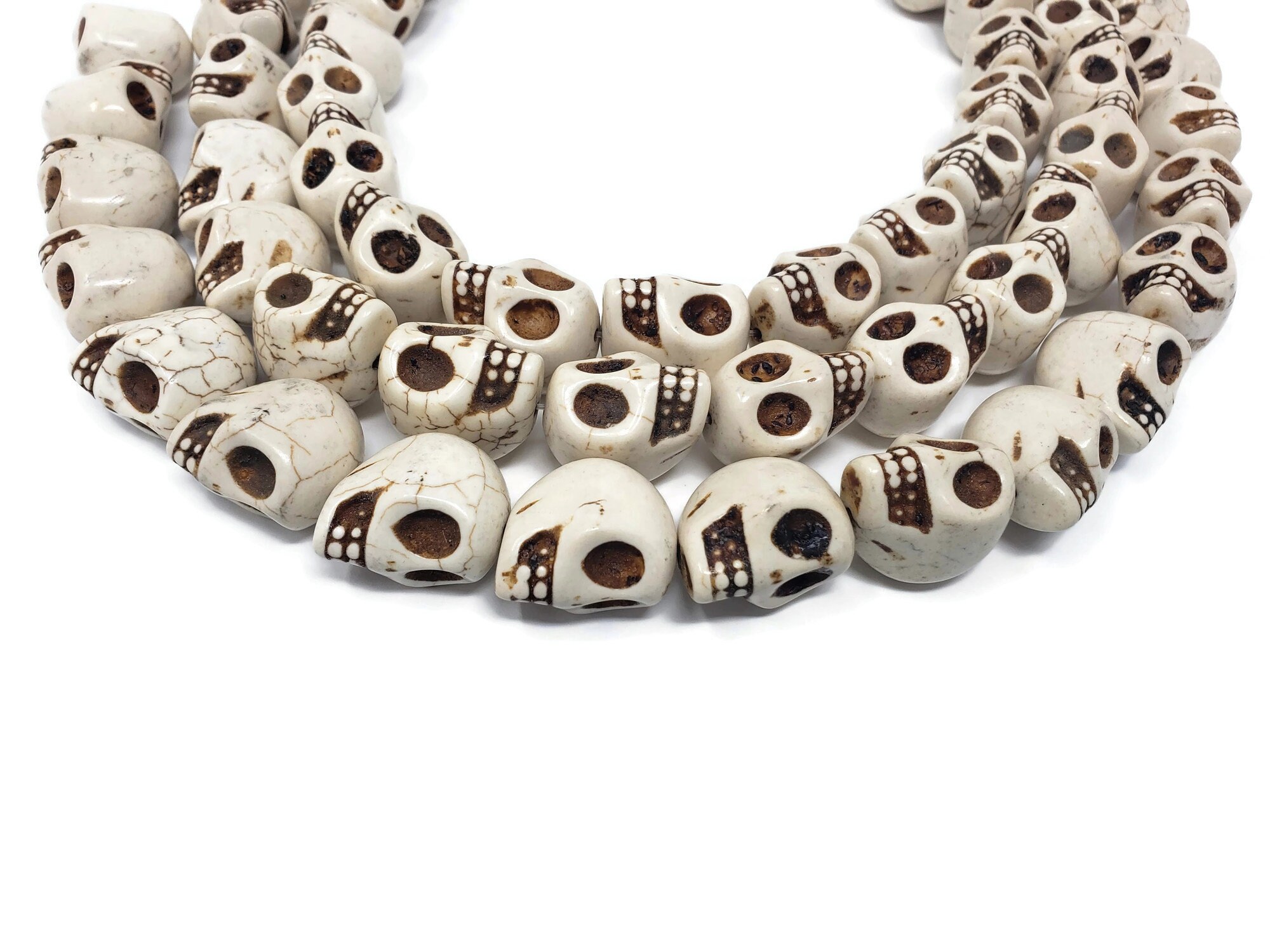 Bone White Howlite Extra Large Skulls 18 Skull Beads 23mm x 21mm x