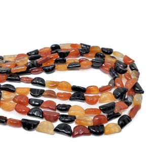 Red and Black Agate Carved Half Moon Bead - 34 beads - 12x7mm - whole strand
