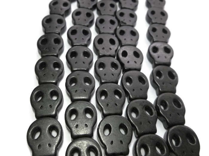 flat skull beads