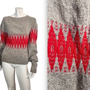 Vintage 1940s Seamless Hand Knit Wool Fair Isle Pullover Sweater in Gray & Red S