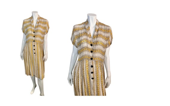 Wonderful 1940s Cold Rayon Dress in Yellow & White Print w Velvet Buttons Volup Plus