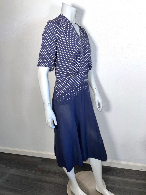 Vintage 1940s Cold Rayon Navy Polka Dot Dress & J… - image 4
