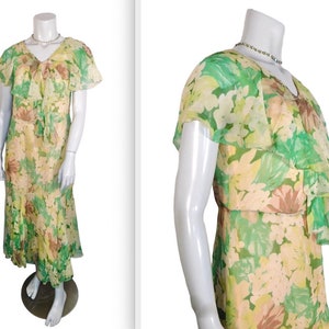 Garden Party Beautiful Early 1930s Floaty Floral Print Silk Chiffon Dress image 1