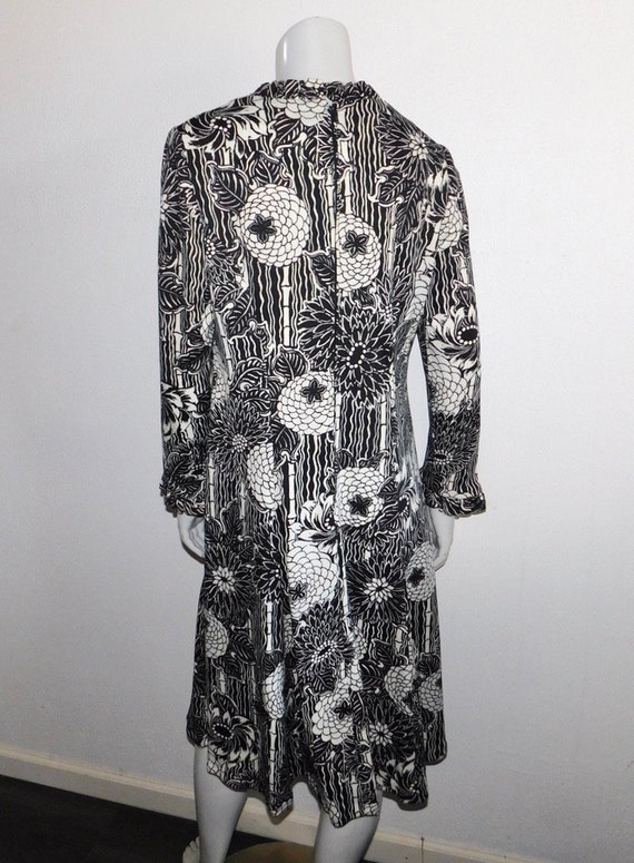 Amazing Vintage 70s I Magnin Black & White Tropic… - image 4