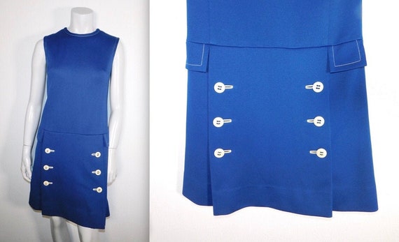 Cute Nardis of Dallas Vintage Mod 60s Navy Blue Do