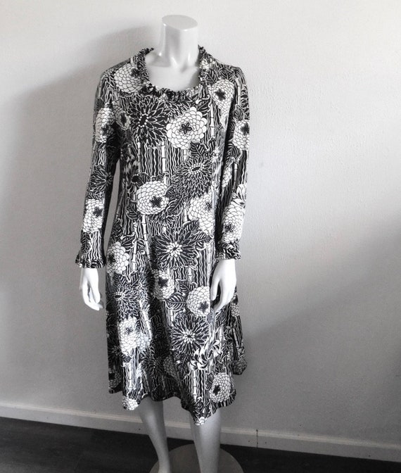 Amazing Vintage 70s I Magnin Black & White Tropic… - image 2