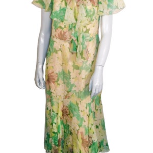 Garden Party Beautiful Early 1930s Floaty Floral Print Silk Chiffon Dress image 3