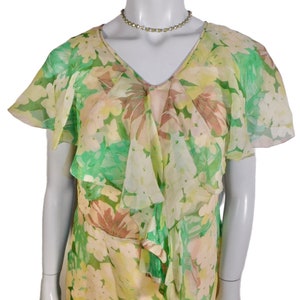 Garden Party Beautiful Early 1930s Floaty Floral Print Silk Chiffon Dress image 2