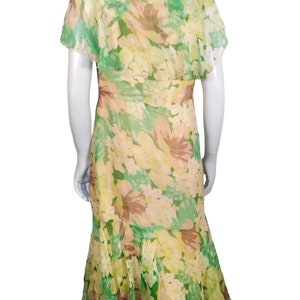 Garden Party Beautiful Early 1930s Floaty Floral Print Silk Chiffon Dress image 5