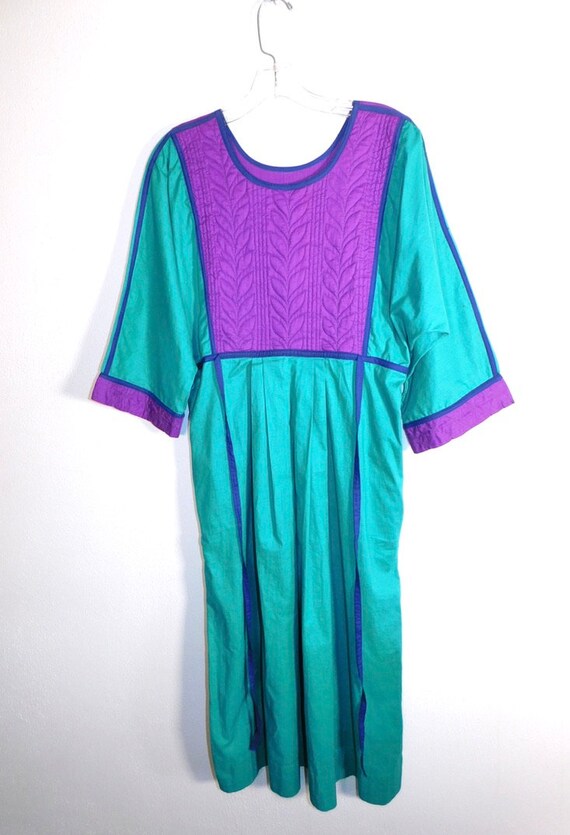Vintage 70s/80s Trapunto Quilted Purple & Teal Co… - image 5