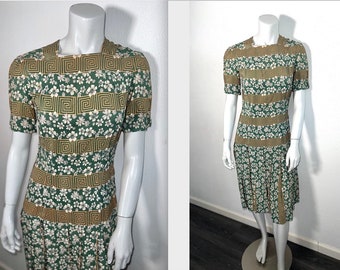 Vintage 1940s Novelty Print Greek Key & Floral Cold Rayon Dress