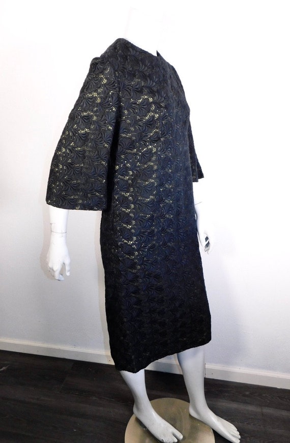 Charming Vintage 60s Mod Lace Dress w Yellow Silk… - image 3