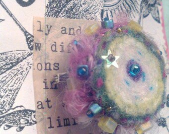 Felt sushi brooch purple and green