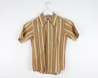 vintage soft MID-CENTURY yellow/green 1950s 60s vintage short sleeve button down shirt -- youth size medium