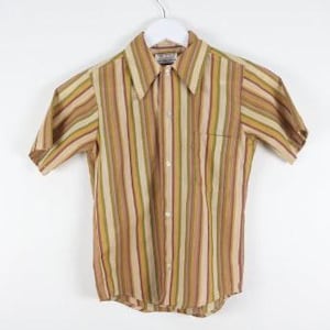 vintage soft MID-CENTURY yellow/green 1950s 60s vintage short sleeve button down shirt -- youth size medium