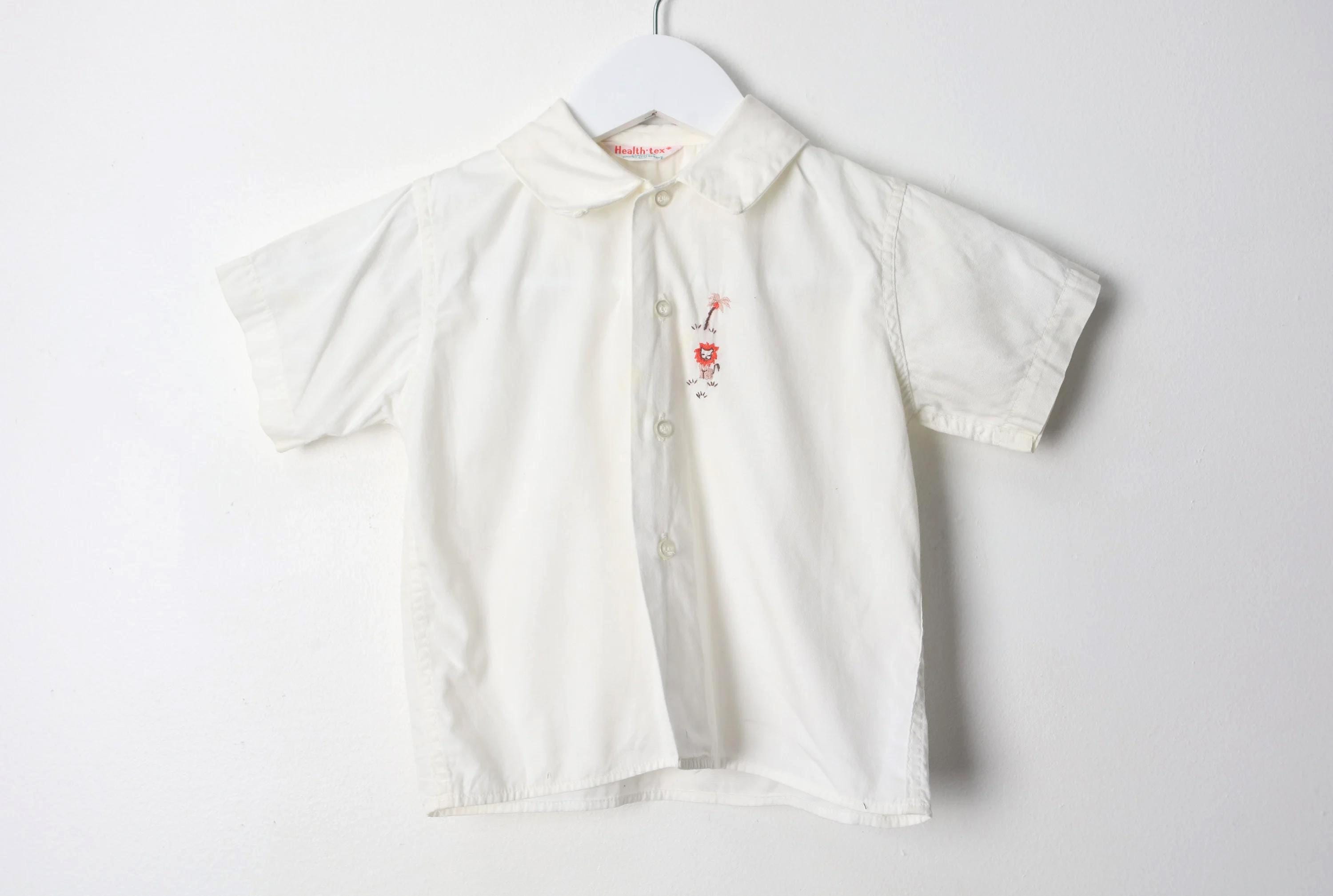 vintage MID-century LION embroidered vintage short sleeve kids button down 1950s 60s cream toddler 3t vintage shirt - Size 3T