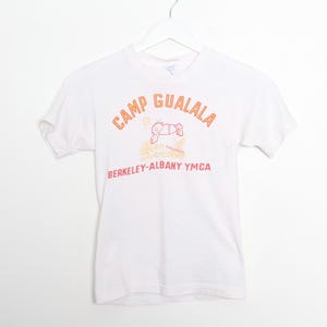 vintage COLOR BLOCK camp gualala CALIFORNIA mid century youth t-shirt size Medium kids t-shirt top -- good condition
