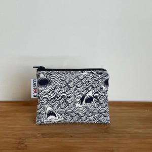 Reusable snack bag, reusable sandwich bag, reusable zippered bag, ecofriendly, zero waste, snack bag, foodsafe - Small Sharks