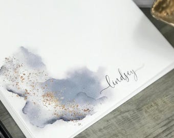 Letter Writing Stationery Set Personalized Simple Gray Watercolor with Gold Envelopes, Letter Writing Set Design 7