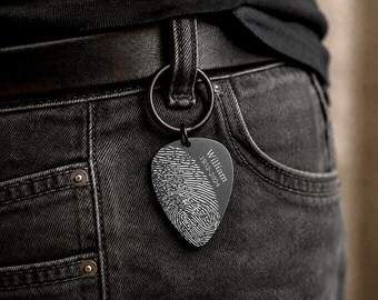 Memorial Guitar Pick Keepsake with Fingerprint and Custom Text - Personalized Keychain Gift for Loss of Loved One, S-024
