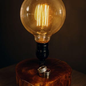 Eco-friendly lamp made of red oak &quot;OAK SPARK&quot;