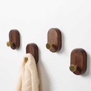 Mothers Day Walnut Wood Hook Modern Coat Rack Wall Hooks Wall Mount Rustic Wall Decor Minimalist Design Home Gift Towel Hooks Entryway