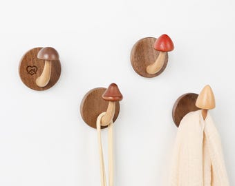 Crochets champignon en bois, Porte-serviettes en bois personnalisés, Mignons crochets pour manteaux, Texte gravé et motifs, Cadeau pour elle, Cadeau de pendaison de crémaillère