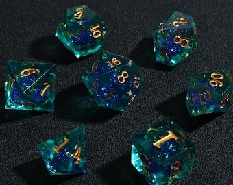 Zestaw kości do gry Teal Ocean Resin, ostre krawędzie wielościennych kości RPG, złota numeracja