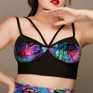 The Bodyline Bra - PDF pattern - Size 16-20 - burlesque style panelled mesh bra presented as an easy-to-follow sewing pattern