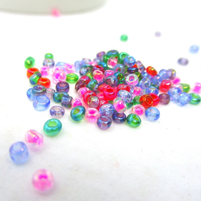 Mixed Round 10/0 Seed Rocailles, 2mm Seed Beads, 20 grams SB6 image 1