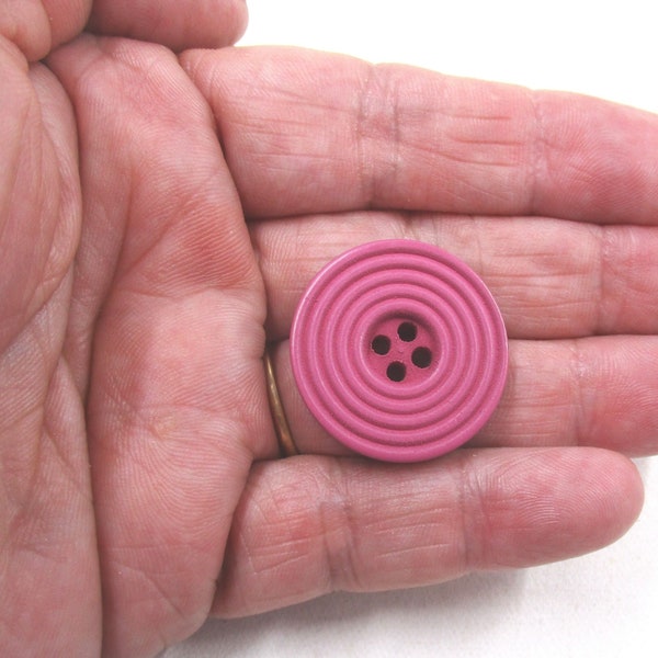 10 Fuchsia 4 Hole Spiral Wood Sewing Buttons, 2.5cm Buttons, Fuchsia Buttons, Buttons