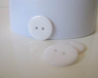 25 White round Resin Sewing Buttons, 18mm, Sewing Buttons, White Buttons, Round Buttons, Two Hole Buttons, Buttons   (Box4B)