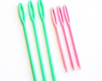 Green Pink Plastic Sewing Yarn Needles, Knitting, Crochet, Hand Needle Notion  G1724