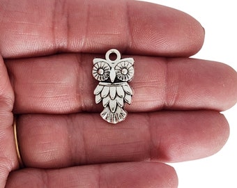 Owl Antique Silver Charms, Pack of 6, 20x12mm Owl Charms, Jewelry Making Supplies  G1970