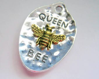 Antique Silver and Gold Spoon Shaped Hammered Queen Bee Pendant,  Pack of 1 or 3, Jewelry Making Supplies   G1373